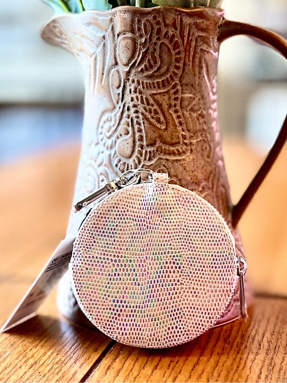 Brahmin Circle Clip-on Coin Purse in Beige Luxe Leisure Iridescent